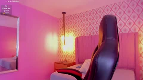 SHENOA online show from 10.02.25