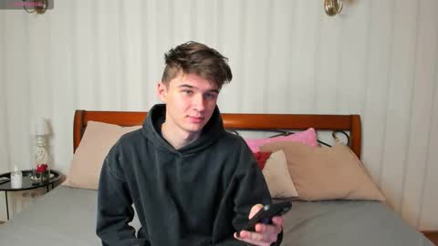 Max online show from 09.27.25