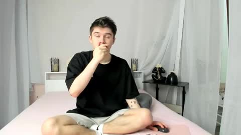 Max online show from 12.20.25