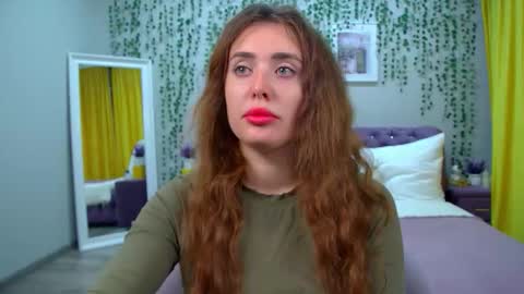 Snapshot of sherrybaers chatting on 09.14.25 Sherry online show from 09.14.25