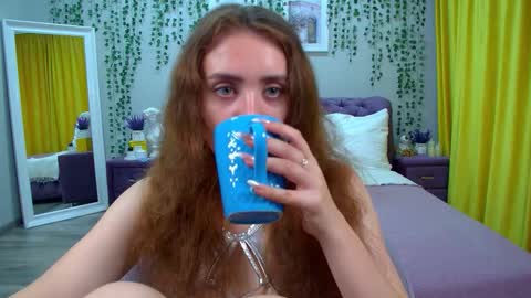 Snapshot of sherrybaers chatting on 09.20.25 Sherry online show from 09.20.25