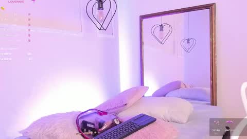 Sheryl Rose  online show from 03.05.25