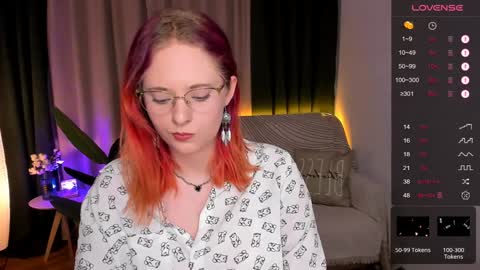 Snapshot of sheslinki chatting on 12.04.24 Hello guys my name is Aemilia online show from 12.04.24