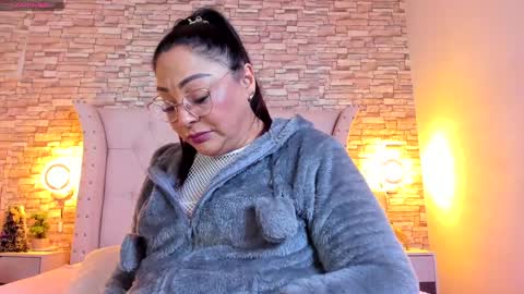 Keyla online show from 01.05.25