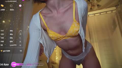 Snapshot of shine_lines chatting on 01.27.25 L I A online show from 01.27.25