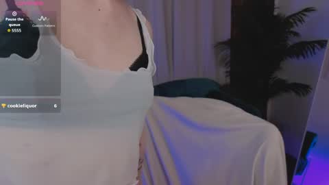 Vivi online show from 04.07.26