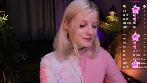 Snapshot of shinejoan chatting on 09.19.25 help me reach my first 25 thumbs up online show from 09.19.25