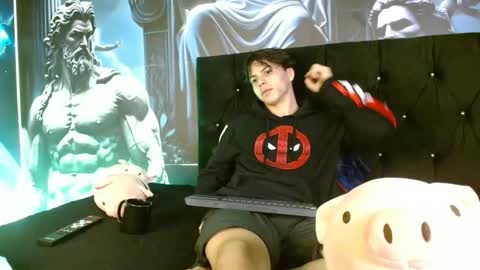 Snapshot of shinobi_grey chatting on 12.30.24  .. shinobi .. online show from 12.30.24