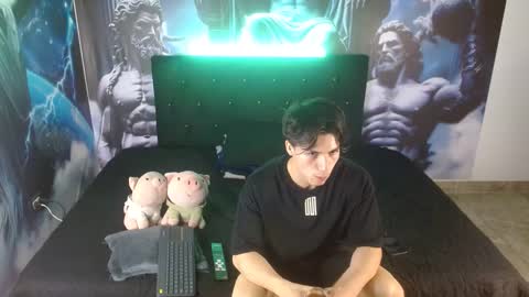 Snapshot of shinobi_grey chatting on 01.23.25  .. shinobi .. online show from 01.23.25