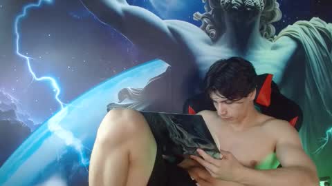 Snapshot of shinobi_grey chatting on 01.28.25  .. shinobi .. online show from 01.28.25