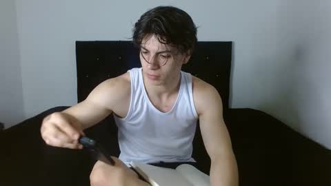 Snapshot of shinobi_grey chatting on 02.14.25  .. shinobi .. online show from 02.14.25