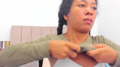 shira_sexylove online show from 12.30.24