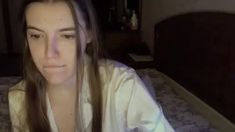 Snapshot of shiraha___rafieru chatting on 11.04.25 shiraha___rafieru online show from 11.04.25