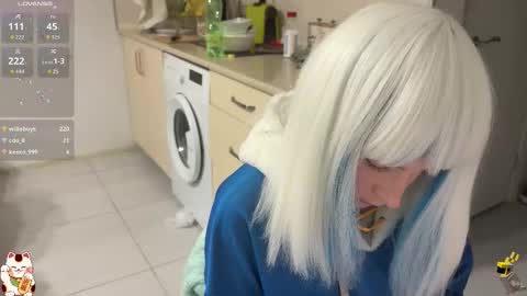 Im Lilu Rosenblum  Guys I have   ----Ill be glad to see you there online show from 11.21.25