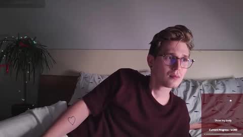 Snapshot of shirizo chatting on 01.12.26 Matthew online show from 01.12.26