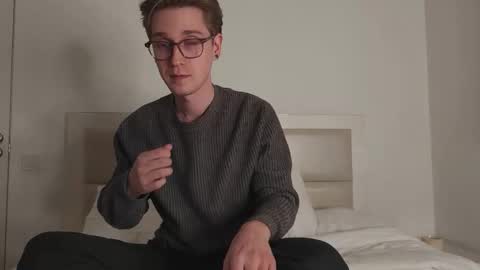 Snapshot of shirizo chatting on 02.22.26 Matthew online show from 02.22.26