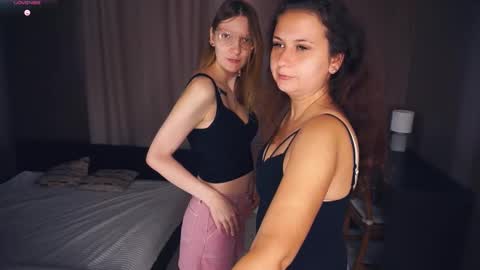 Gretta and Lucia online show from 09.12.25