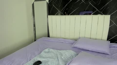 Snapshot of shirleyhott chatting on 10.07.25 shirleyhott online show from 10.07.25