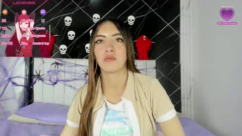 Snapshot of shirleyhott chatting on 10.24.25 shirleyhott online show from 10.24.25