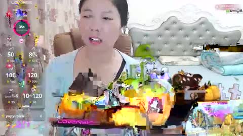 Snapshot of shirleyni chatting on 11.29.25 Shirleyni online show from 11.29.25