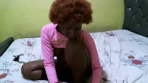 Shi-ro online show from 12.21.24