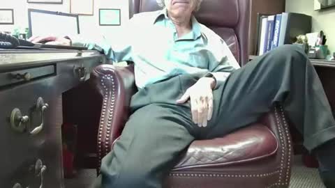 nikolas send dm for an appointment online show from 11.03.25