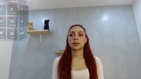 Snapshot of shopie_moon_ chatting on 01.15.26 Shopie online show from 01.15.26