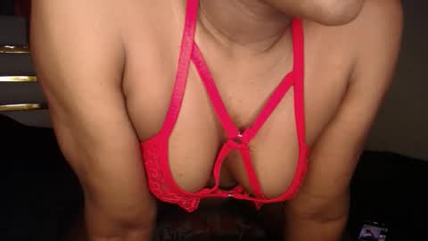 Snapshot of shortandsweete chatting on 09.30.25 shawry online show from 09.30.25