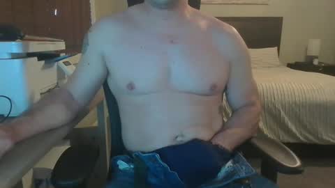 Snapshot of shorterhair99698298 chatting on 10.01.25 shorterhair99698298 online show from 10.01.25