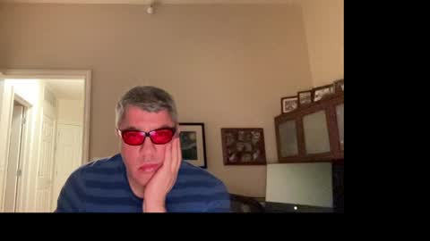 Chicago Guy online show from 03.29.26