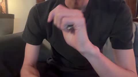 Snapshot of showoffnyc chatting on 01.25.25 showoffnyc online show from 01.25.25