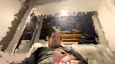 Snapshot of shred4dayz420 chatting on 05.03.26 shred4dayz420 online show from 05.03.26