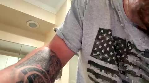 YeahBoi420 online show from 01.14.25