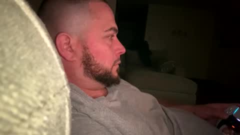 YeahBoi420 online show from 11.18.25