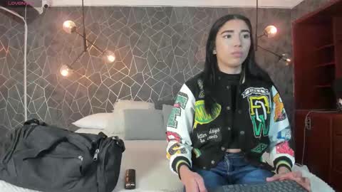 ZUMY ANGELS online show from 10.12.25