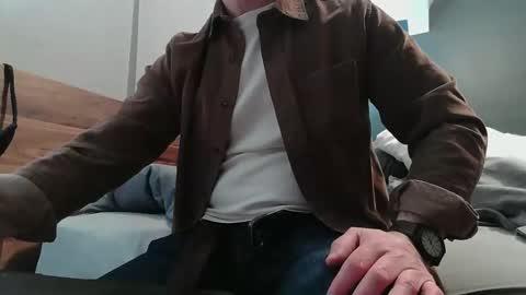 shutterbug989 online show from 04.20.26