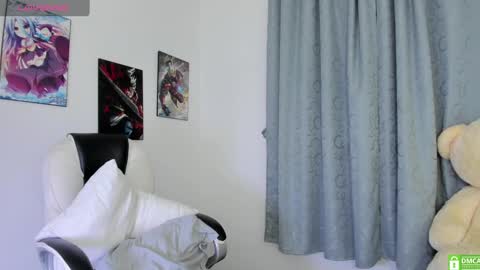 Snapshot of shy_angel4 chatting on 02.06.25 Nahomy online show from 02.06.25