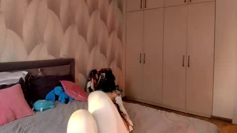 Mika online show from 11.01.25