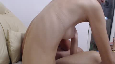 shy_in_bed online show from 09.13.25