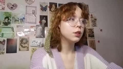 Snapshot of shy_kiss_twinkle_bloop chatting on 10.07.25 Milena online show from 10.07.25