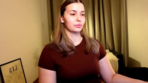 shy_nerd_babyy online show from 02.23.25