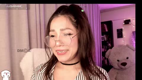 Snapshot of shyangie24 chatting on 01.12.25 Angeline 3  independent come here when am horny... online show from 01.12.25