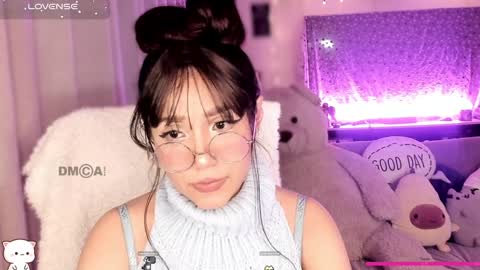 Snapshot of shyangie24 chatting on 01.25.25 Angeline 3  independent come here when am horny... online show from 01.25.25