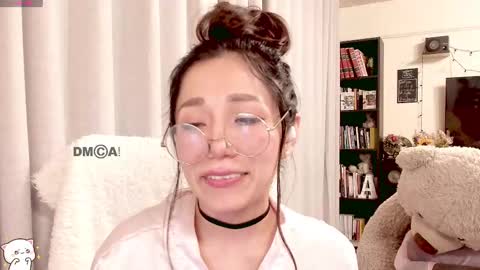 Snapshot of shyangie24 chatting on 10.02.25 Angeline 3  independent come here when am horny... online show from 10.02.25