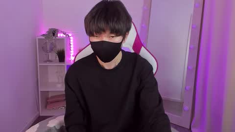 Yugo online show from 10.15.25