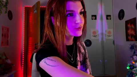 Bella online show from 12.23.24