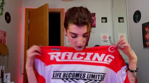 Bella online show from 01.08.25