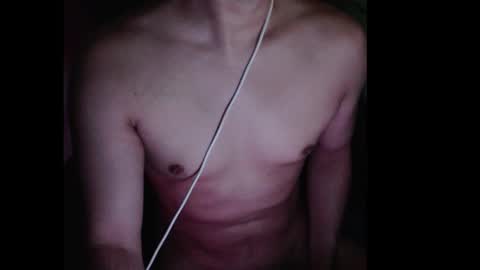 Snapshot of shyboy6000 chatting on 11.01.25 shyboy6000 online show from 11.01.25