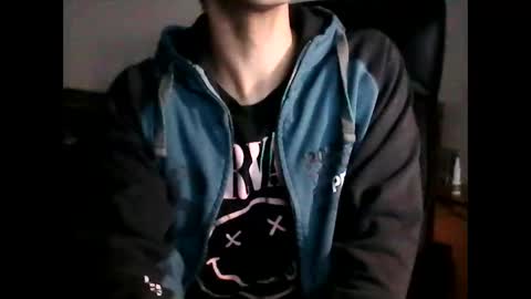 shyboyhugecum2020 online show from 01.23.25