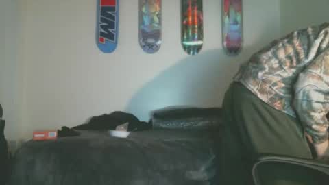 shyboyhugecum2020 online show from 03.14.26